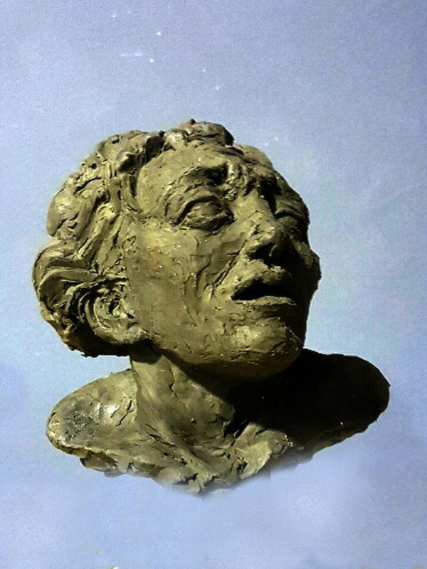 Bust sculpture of fearful face